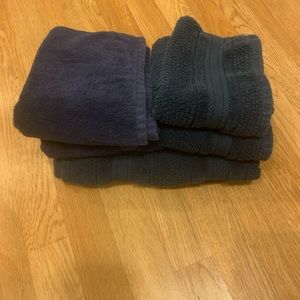 Dark Blue Towel Set